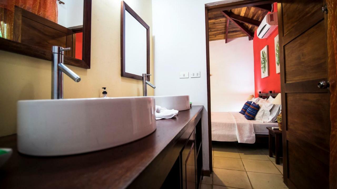 Hotel El Pequeno Gecko Verde Sámara Eksteriør bilde