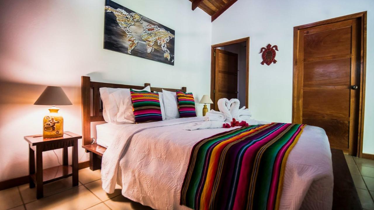 Hotel El Pequeno Gecko Verde Sámara Eksteriør bilde